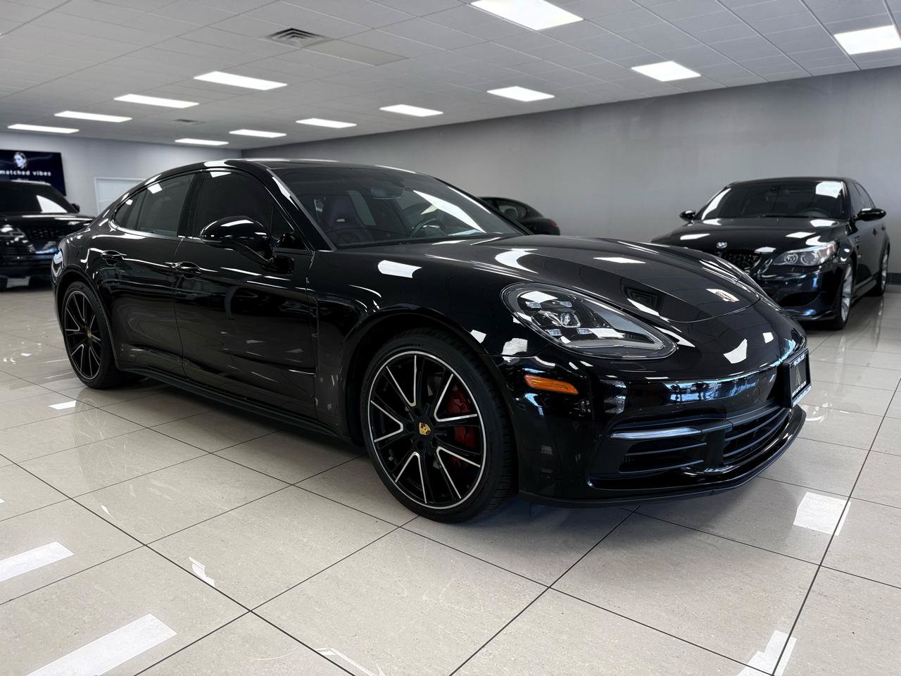 Used 2018 Porsche Panamera 4S w/ Premium Package Plus AWD/4WD image 2