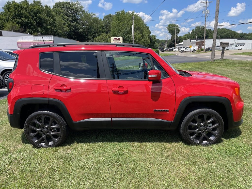 Used 2023 Jeep Renegade Latitude image 8