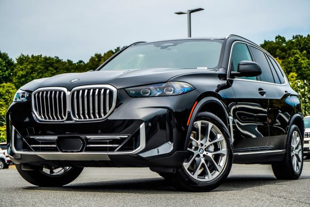 Used 2026 BMW X5 xDrive40i AWD/4WD image 1