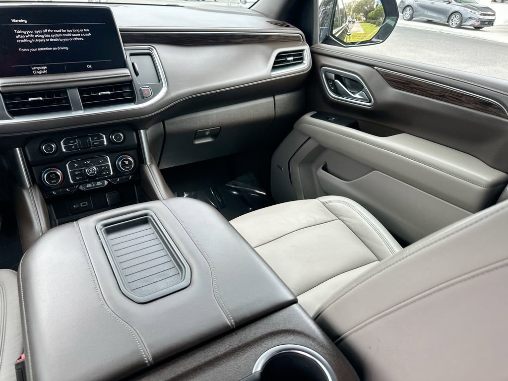 Used 2021 Chevrolet Tahoe Z71 w/ Z71 Signature Package image 23