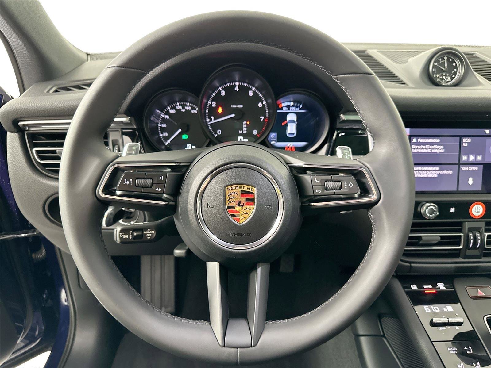 Certified 2026 Porsche Macan Turbo AWD/4WD image 20