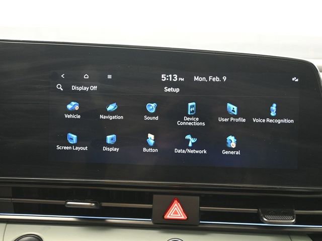 Used 2024 Hyundai Elantra Limited image 14