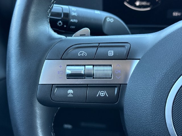 Used 2025 Hyundai Kona Limited AWD/4WD image 42
