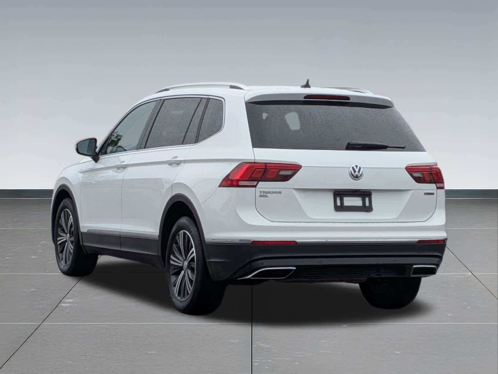 Used 2019 Volkswagen Tiguan SEL AWD/4WD image 4