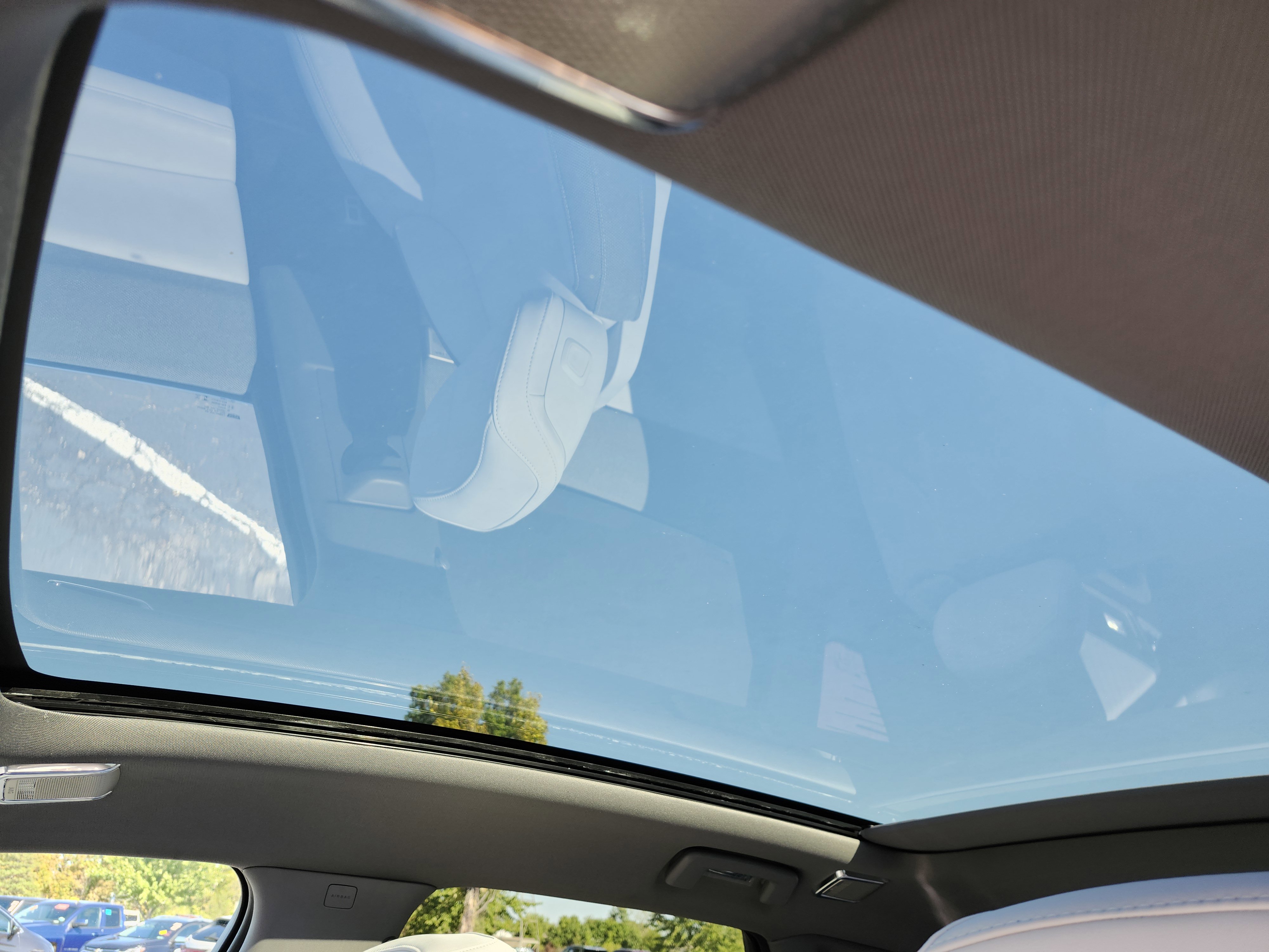 Used 2025 Cadillac Optiq Sport 1 image 3