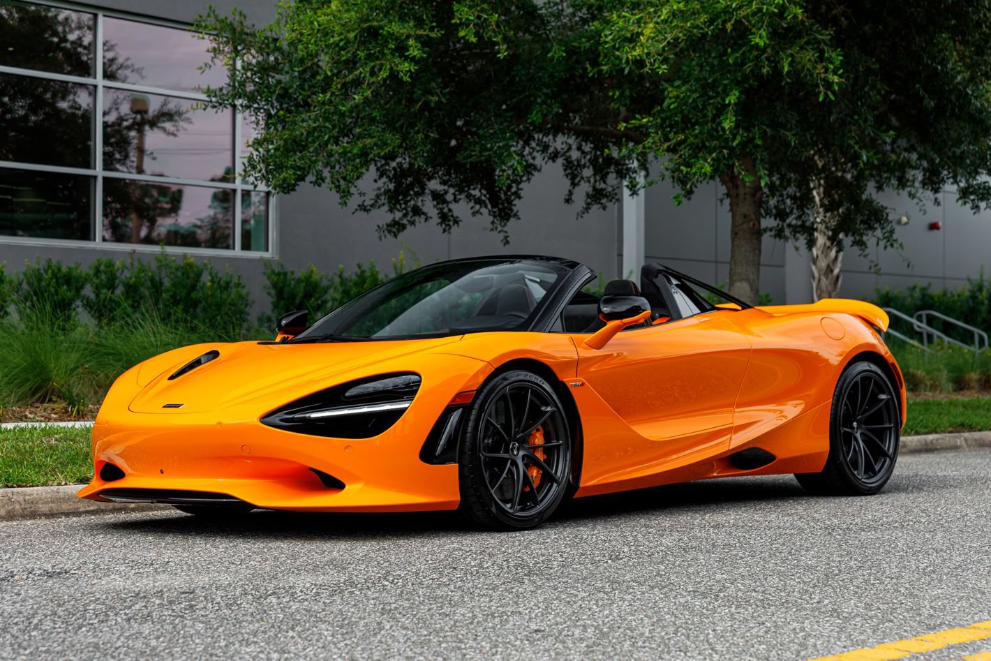 New 2027 McLaren 750S Spider RWD image 21