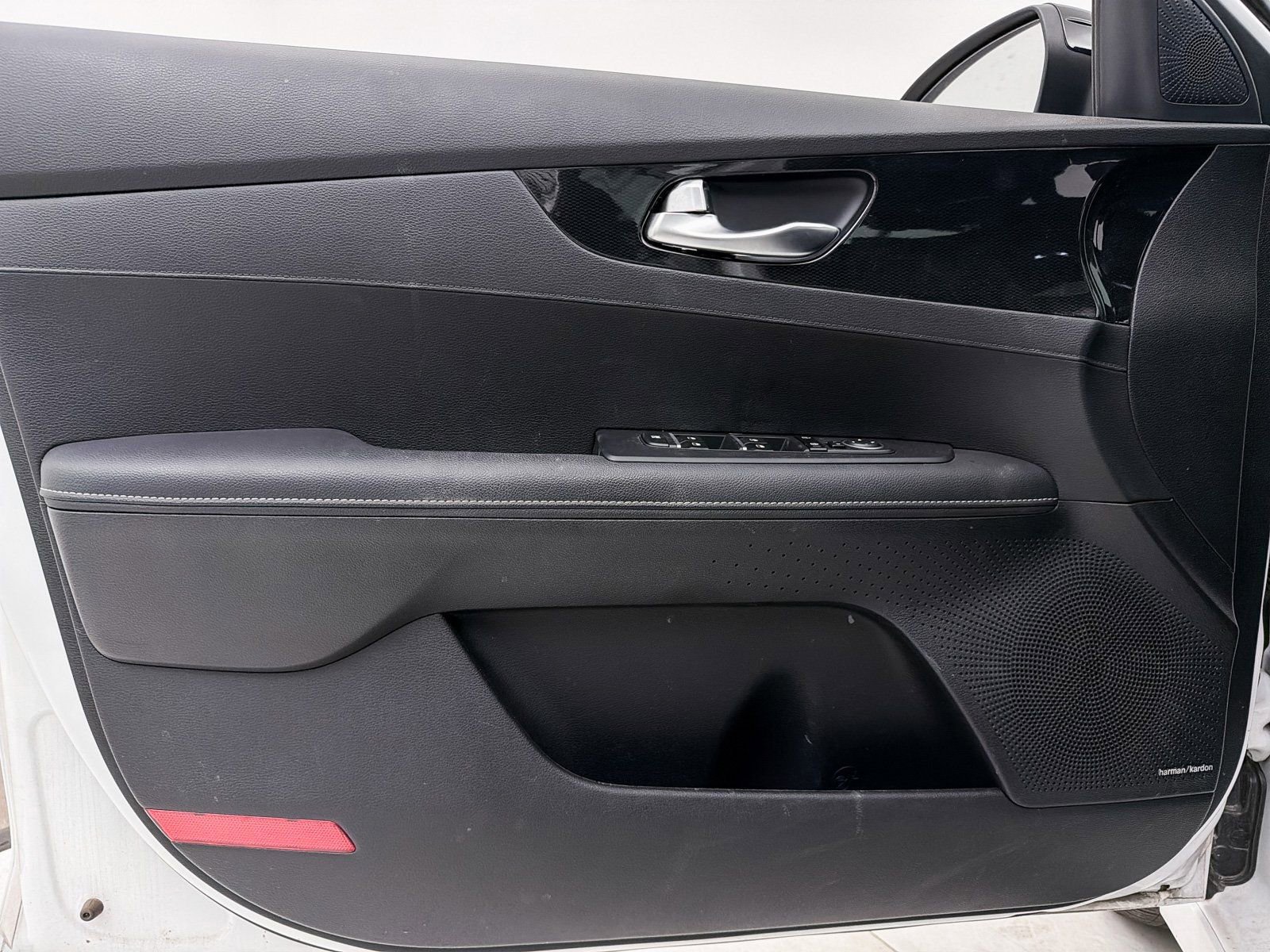 Used 2023 Kia Forte GT-Line w/ GT-Line Premium Package image 20