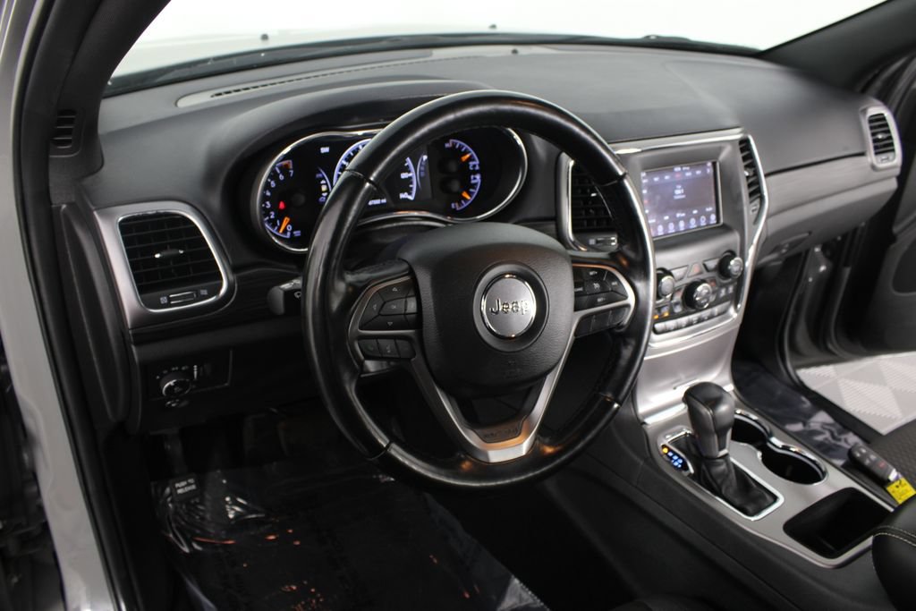 Used 2021 Jeep Grand Cherokee Freedom Edition AWD/4WD image 8