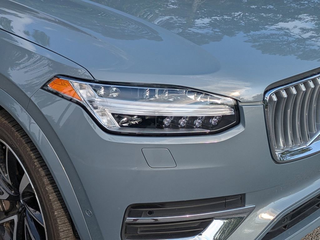 Certified 2023 Volvo XC90 B6 Plus w/ Protection Package AWD/4WD image 9