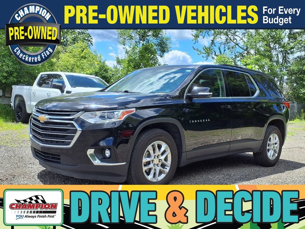 Used 2019 Chevrolet Traverse LT w/ LPO, Floor Liner Package AWD/4WD image 1