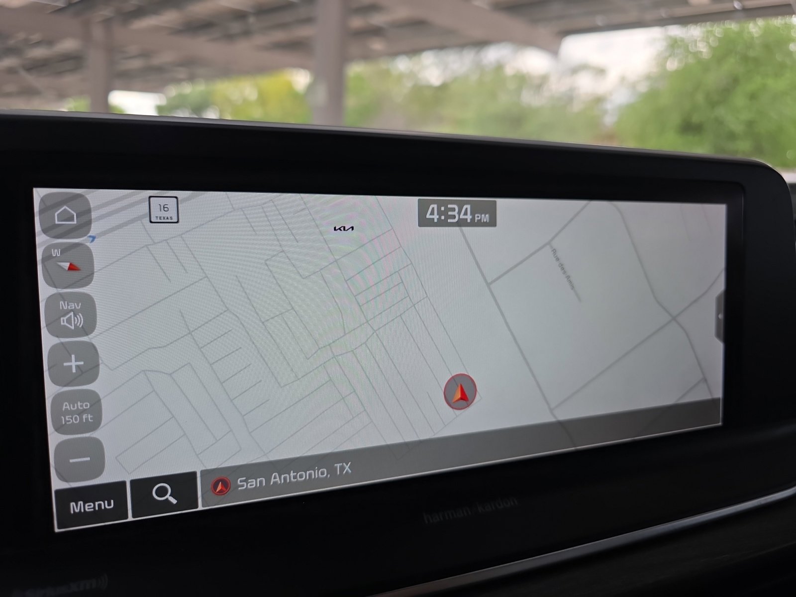 Certified 2022 Kia Telluride SX w/ Towing Package FWD image 13