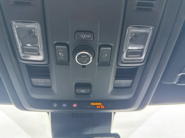 Used 2025 Chevrolet Tahoe RST w/ Comfort Package AWD/4WD image 18