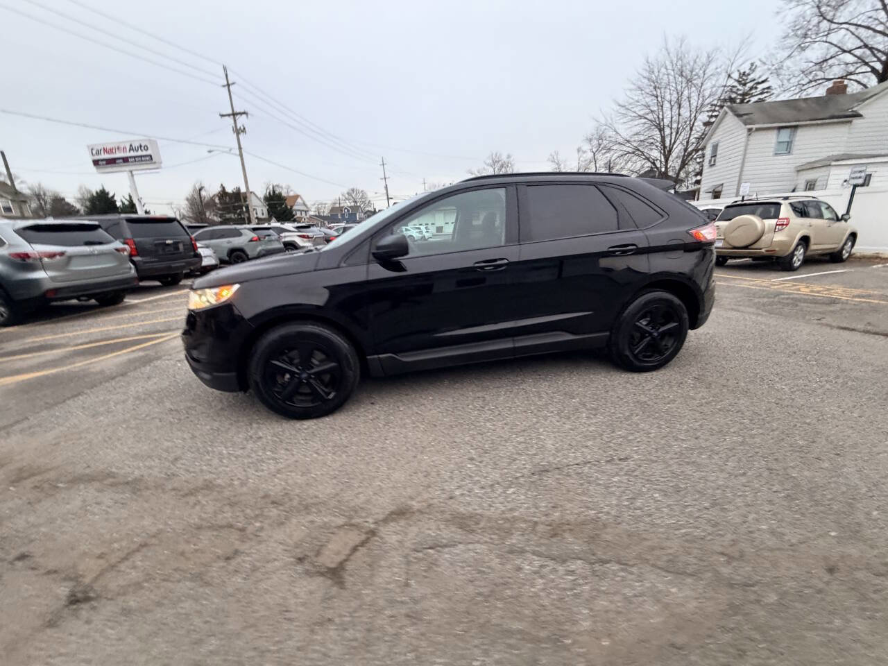 Used 2018 Ford Edge SE image 33