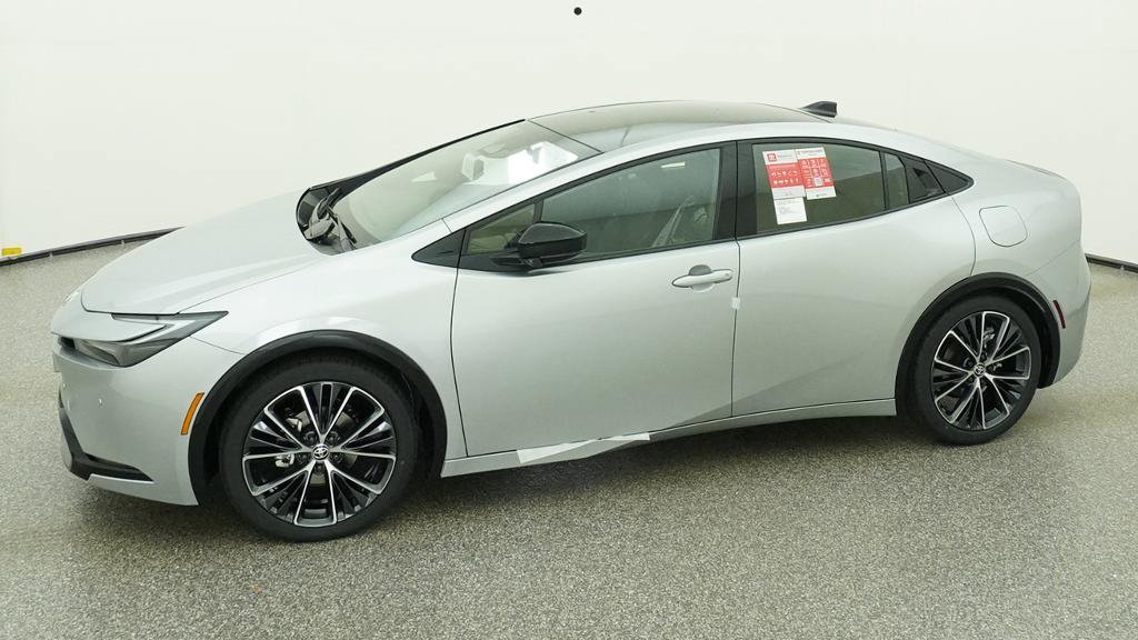 New 2026 Toyota Prius Limited FWD image 33