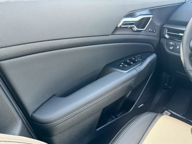 Certified 2026 Kia Sportage SX FWD image 35