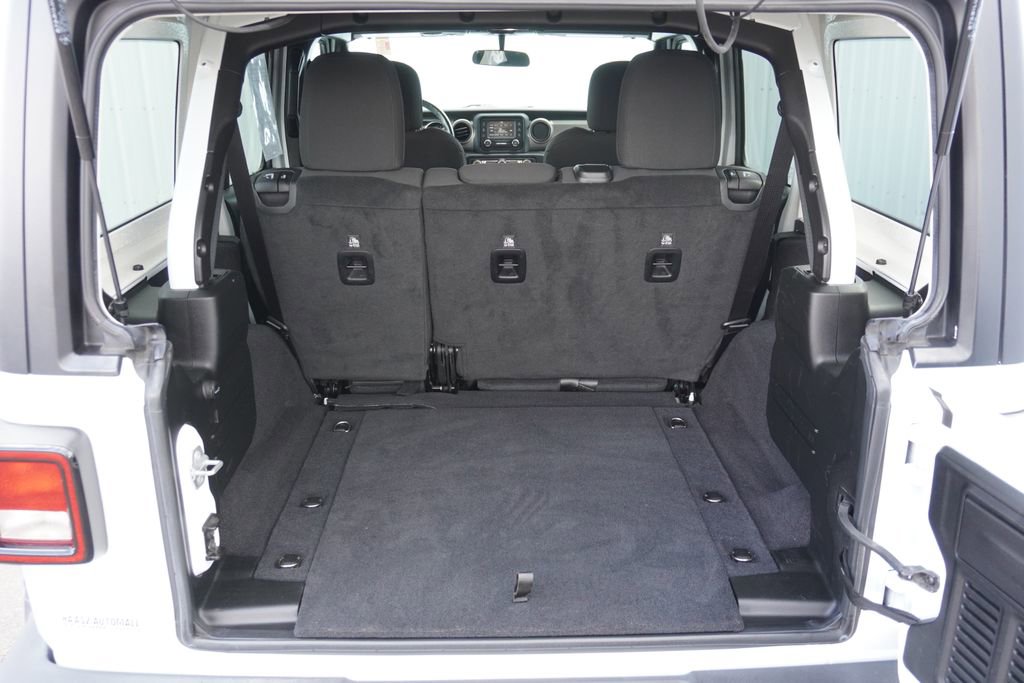 Used 2019 Jeep Wrangler Unlimited Sport S AWD/4WD image 7