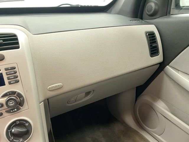 Used 2005 Chevrolet Equinox LT w/ Preferred Equipment Group AWD/4WD image 17
