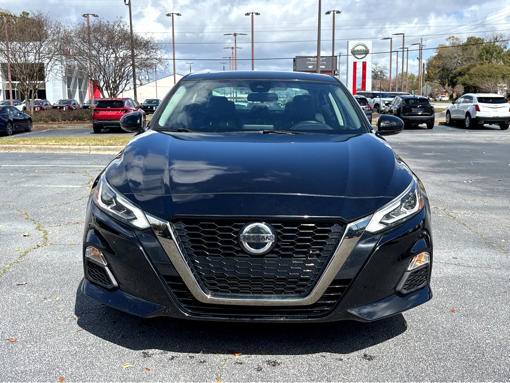 Used 2022 Nissan Altima 2.0 SR video 2