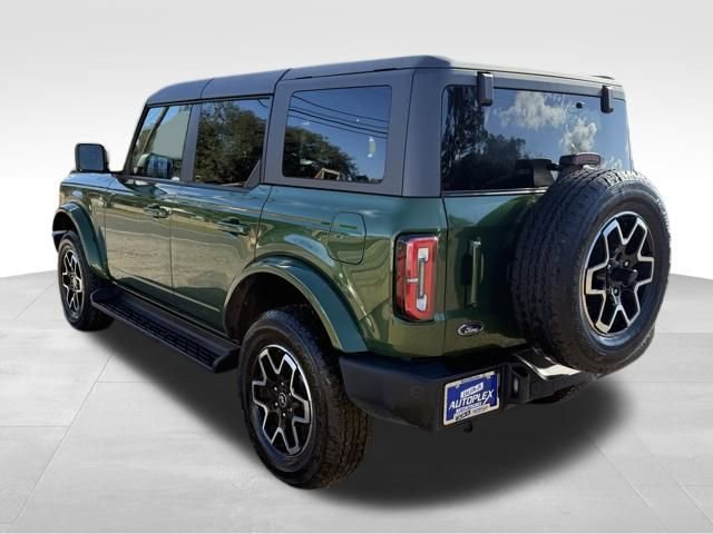 Used 2025 Ford Bronco Outer Banks image 13