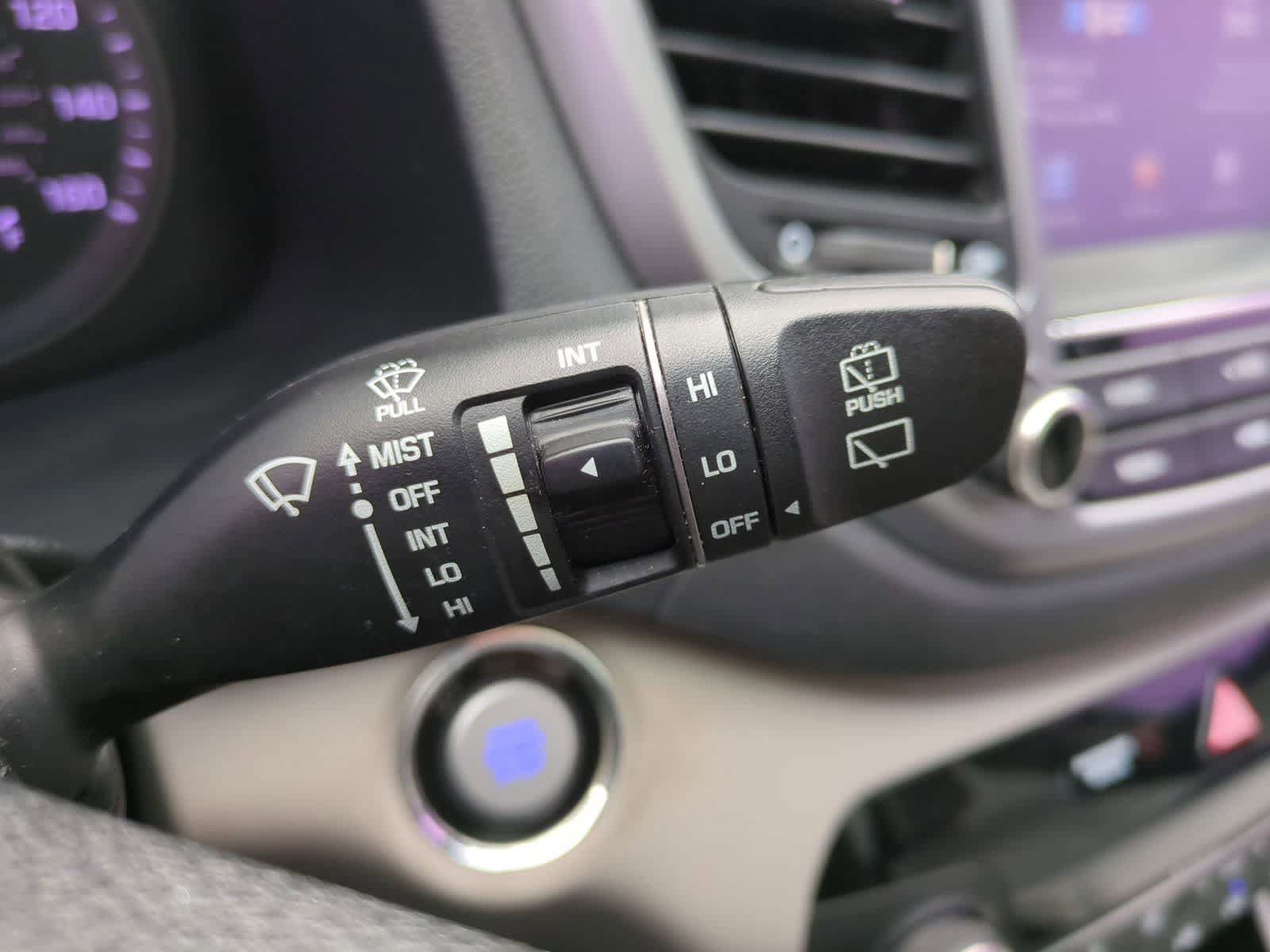 Used 2018 Hyundai Tucson Value FWD image 20