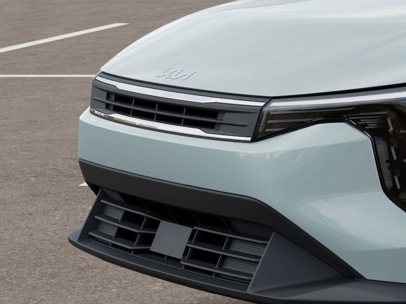 Certified 2025 Kia K4 LXS image 12