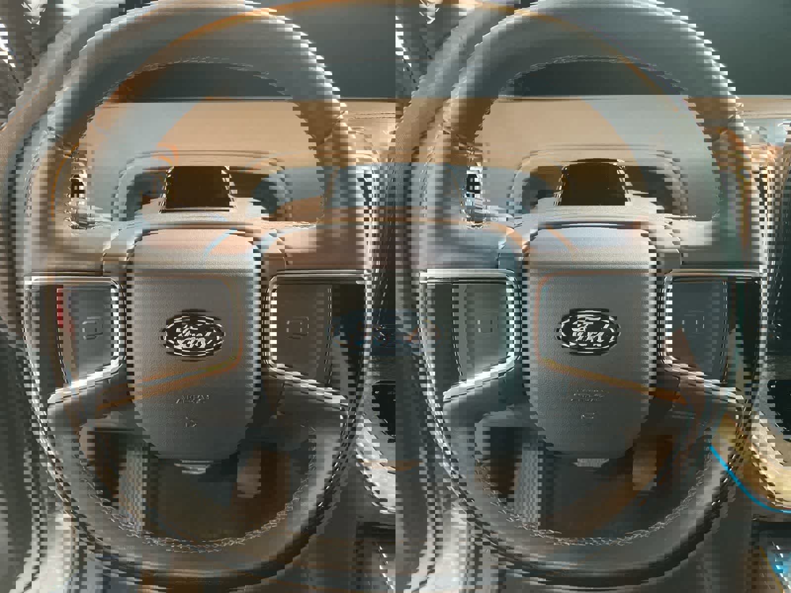 Used 2025 Ford Expedition Tremor image 18