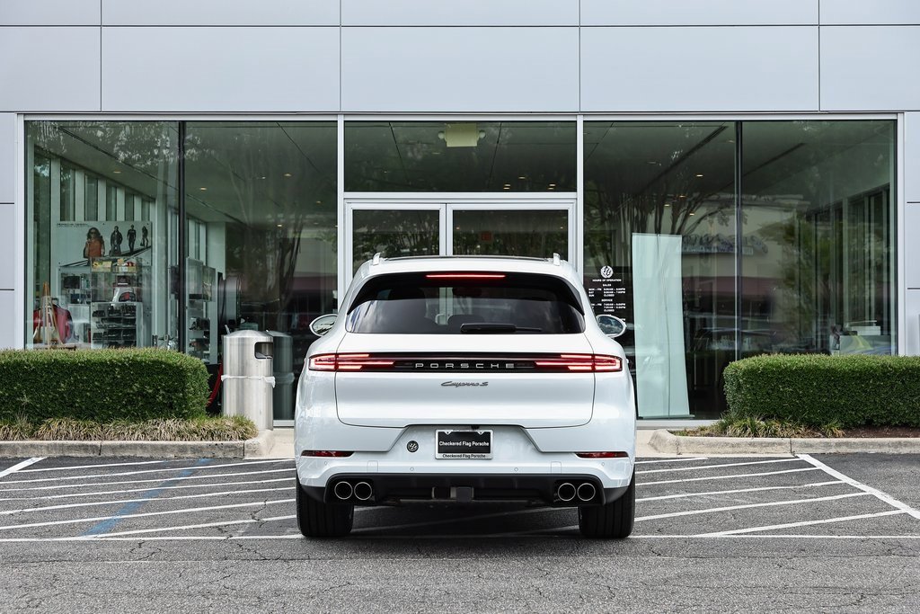 New 2025 Porsche Cayenne S image 6