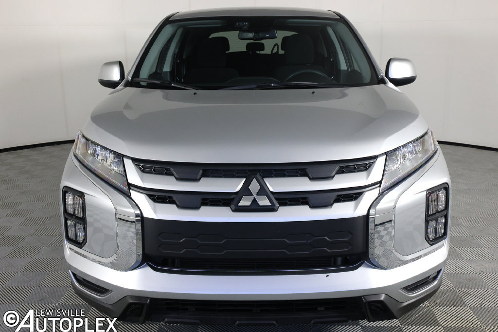 Used 2026 Mitsubishi Outlander Sport ES AWD/4WD image 2