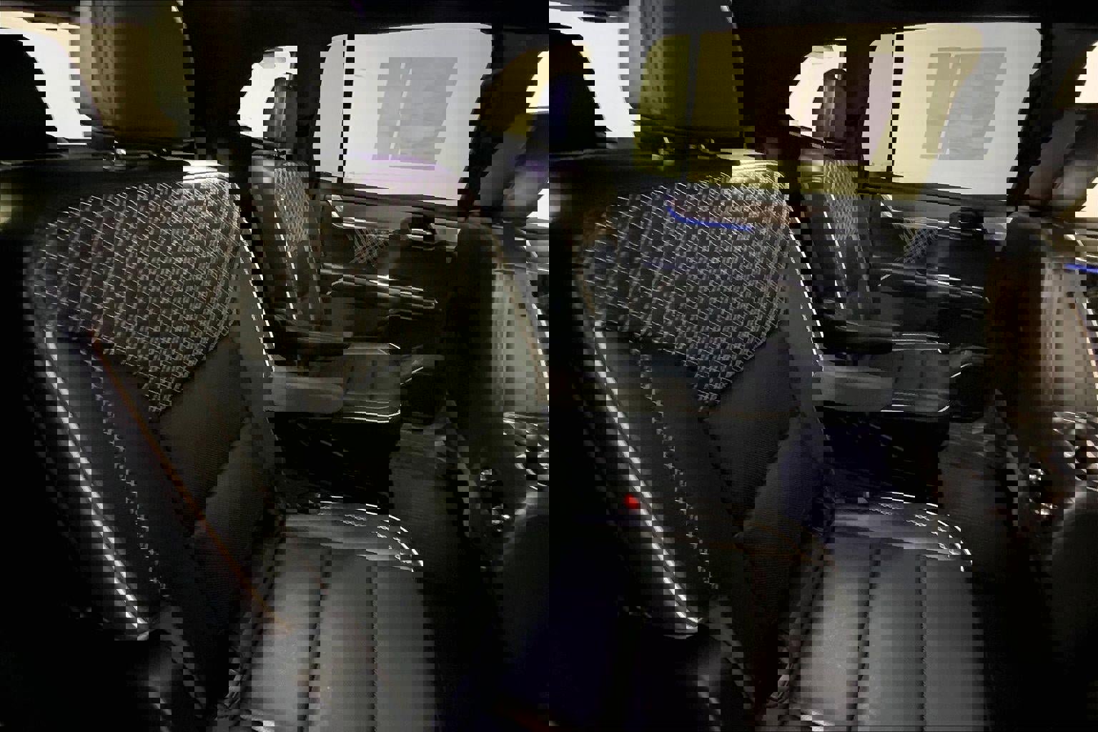 Used 2024 GMC Acadia Denali w/ Super Cruise Package image 23