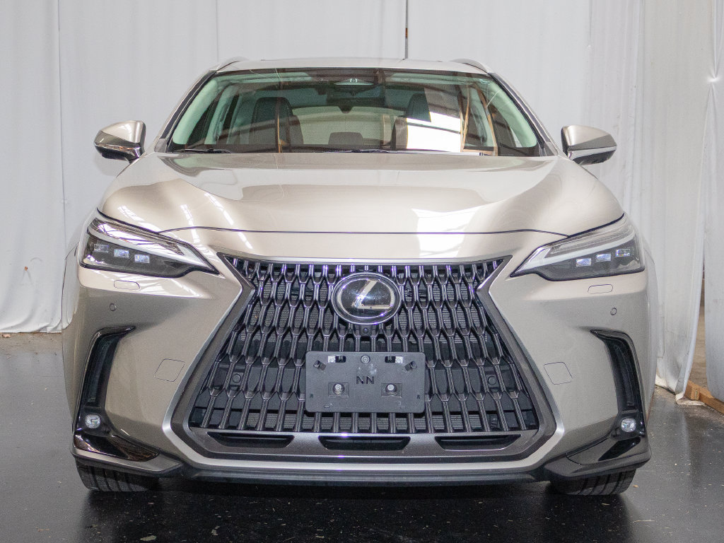 Used 2024 Lexus NX 350 AWD w/ Vision Package image 2