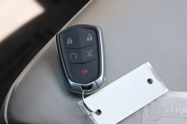 Used 2022 Cadillac XT4 Premium Luxury w/ Safety Alert Package image 30