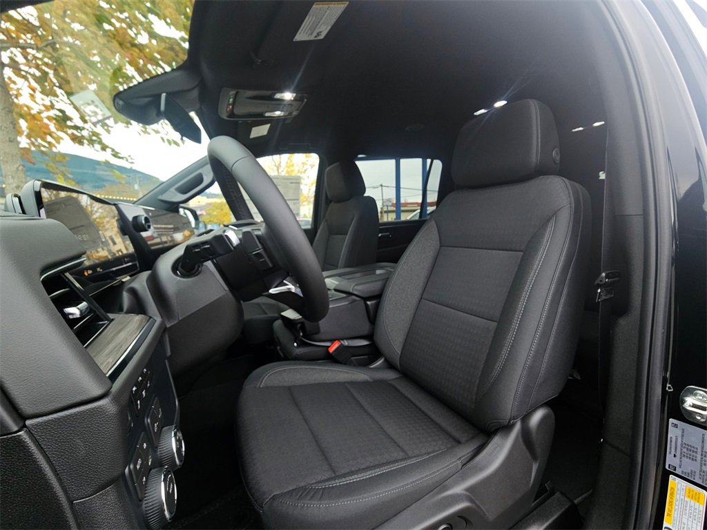 New 2026 Chevrolet Suburban LS image 24