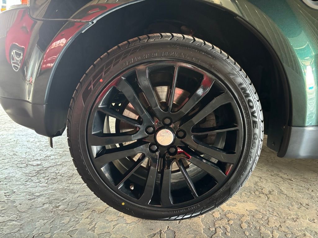 Used 2011 Land Rover Range Rover Sport HSE LUX image 24