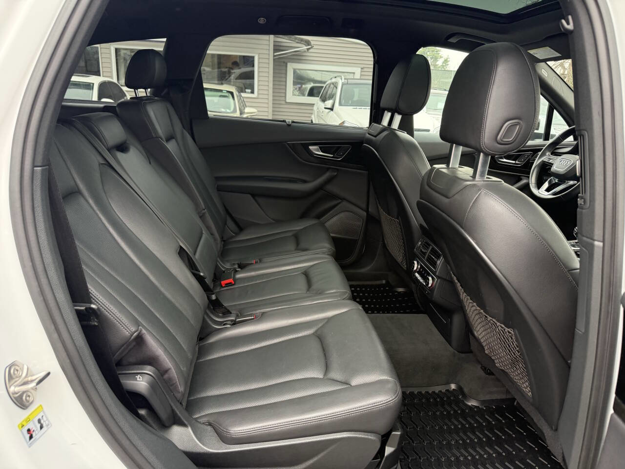 Used 2017 Audi Q7 3.0T Prestige image 15