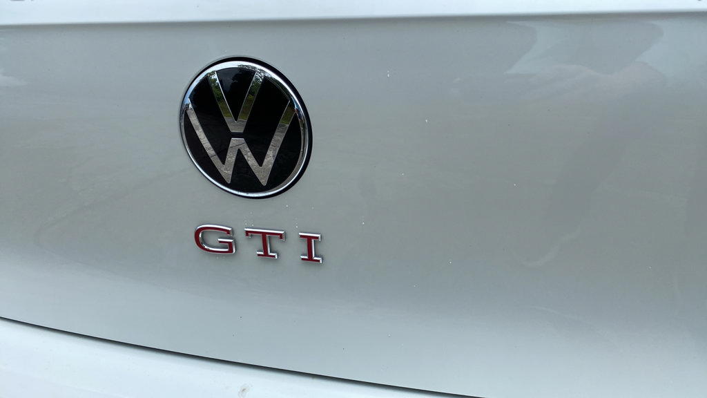 Used 2022 Volkswagen GTI Autobahn FWD image 42