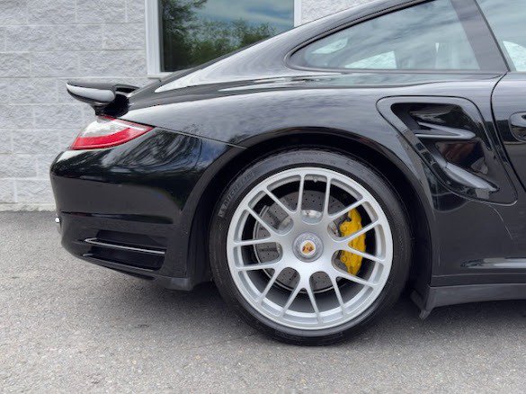 Used 2012 Porsche 911 Turbo S AWD/4WD image 65