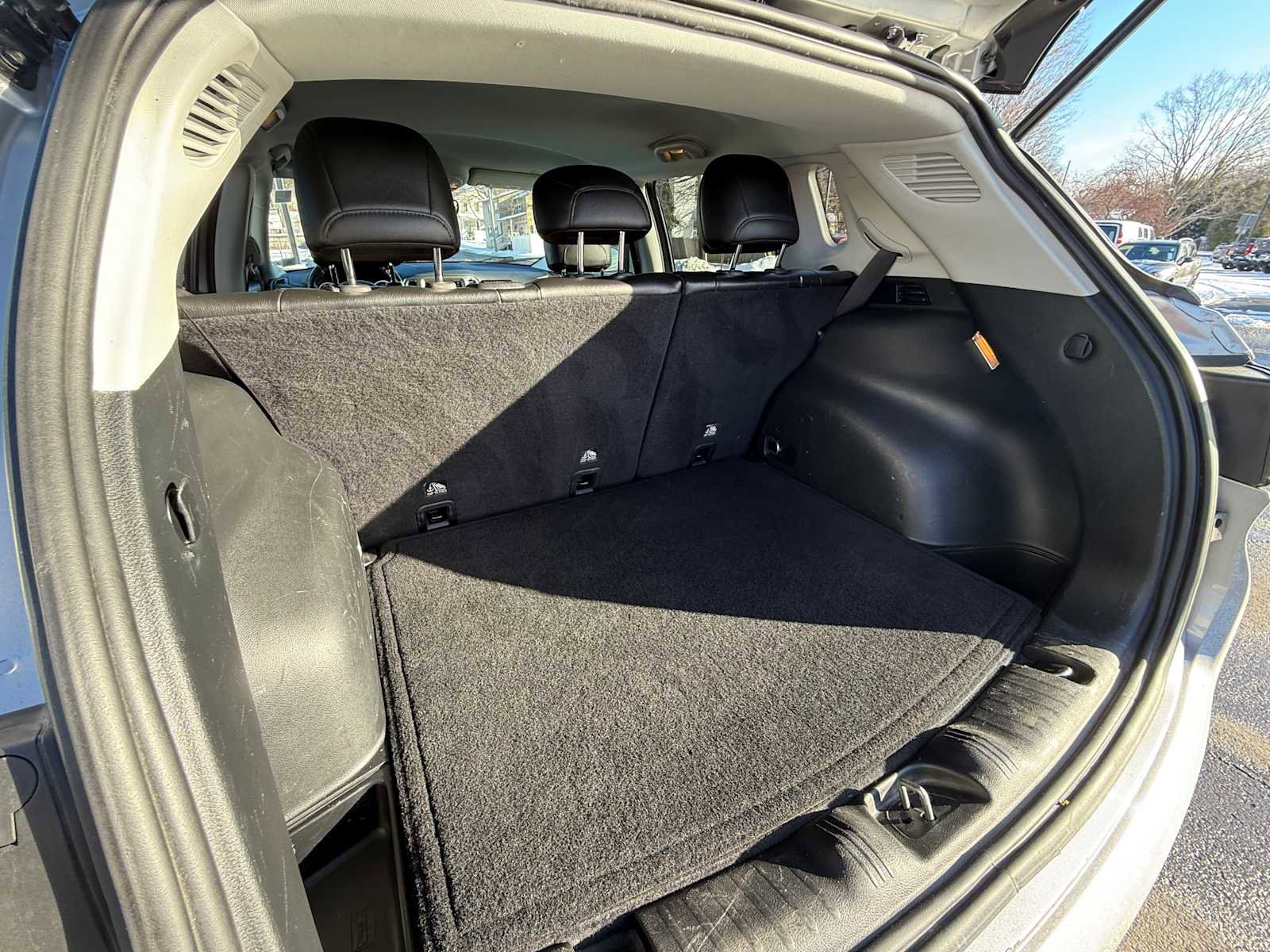 Used 2020 Jeep Compass Trailhawk w/ Leather Interior Group image 27