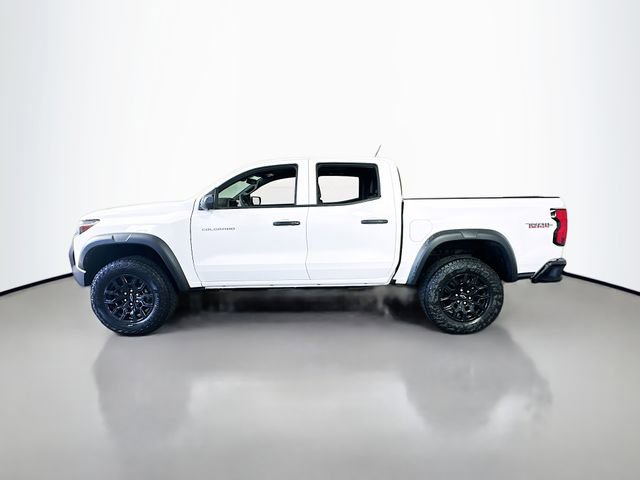 New 2025 Chevrolet Colorado Trail Boss w/ Off-Road Front Bumper Package AWD/4WD image 9