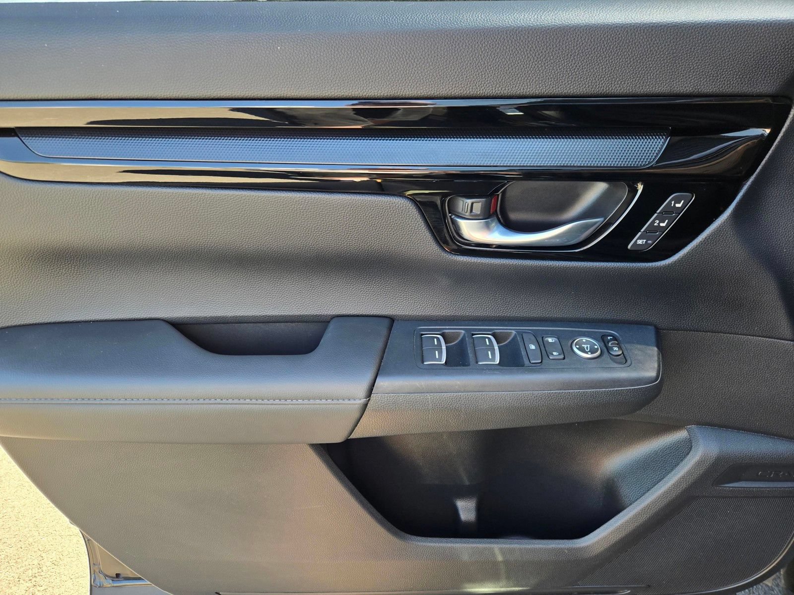Used 2024 Honda CR-V EX-L image 17