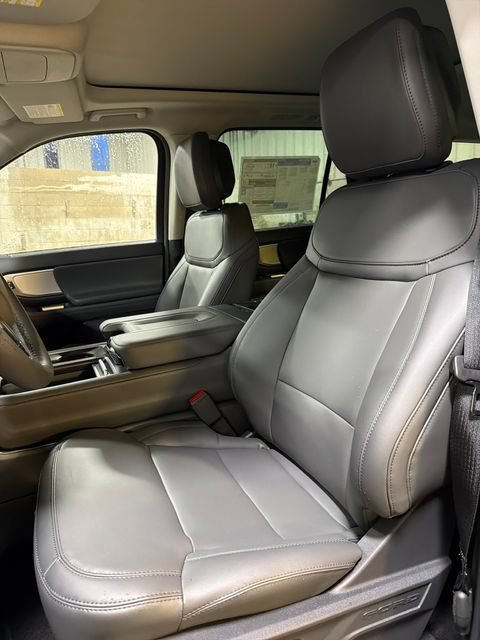 New 2027 Ford Expedition Active AWD/4WD image 17