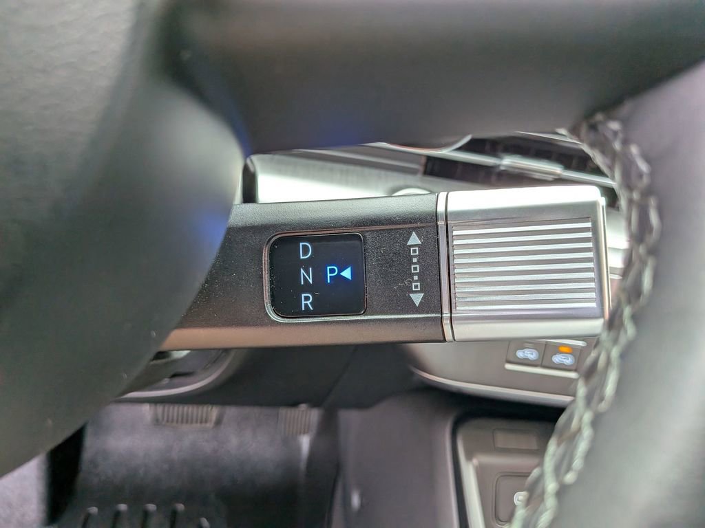 Used 2024 Hyundai Kona Limited image 22