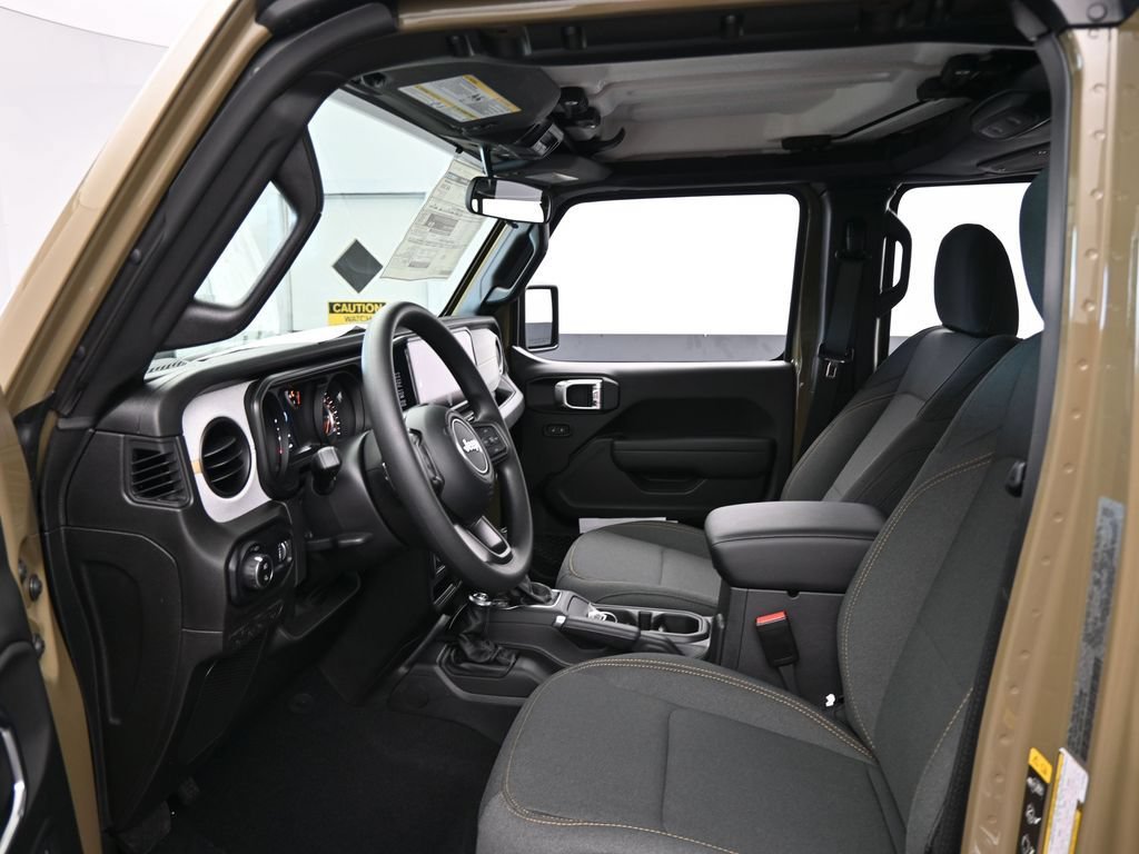 New 2026 Jeep Gladiator Sport AWD/4WD image 11