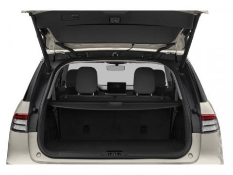 Certified 2022 Lincoln Aviator Reserve w/ Elements Package Plus image 11