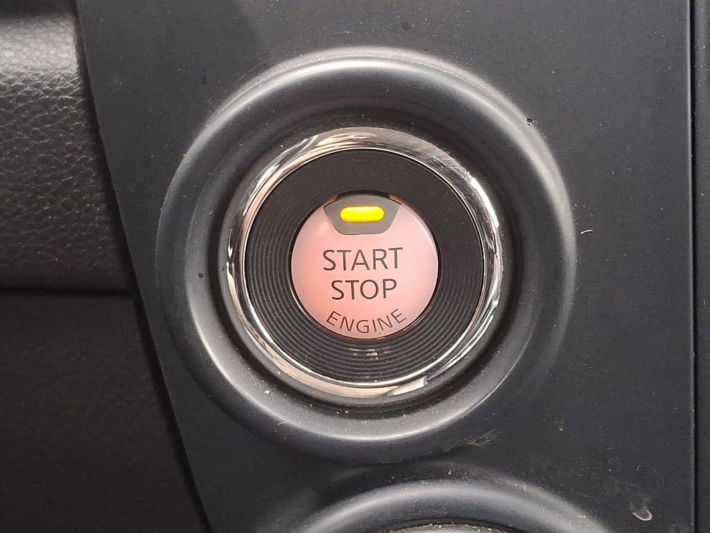 Certified 2024 Nissan Titan SV w/ SV Convenience Package image 22