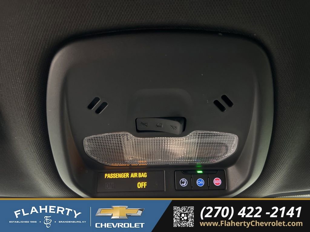 Used 2024 Chevrolet Trax RS w/ Driver Confidence Package FWD image 33