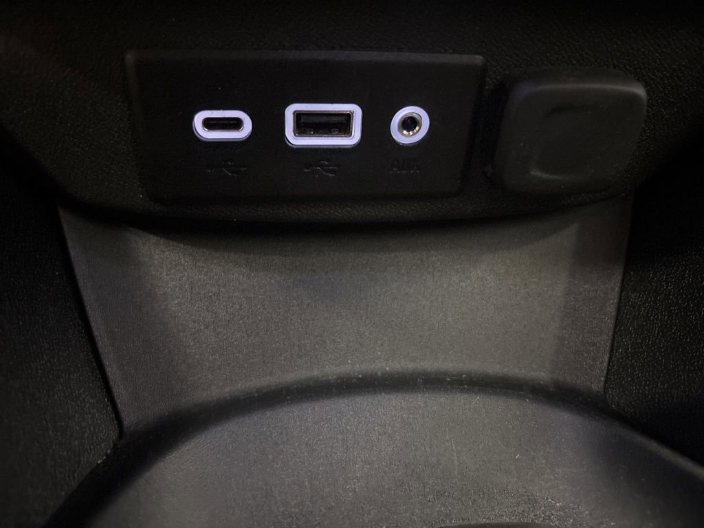 Used 2022 Chevrolet Malibu LS FWD image 20