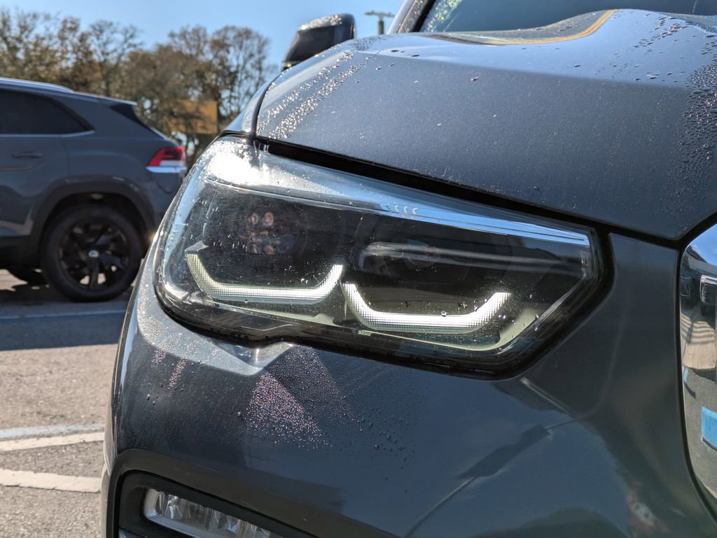 Used 2021 BMW X5 xDrive40i w/ Premium Package image 10