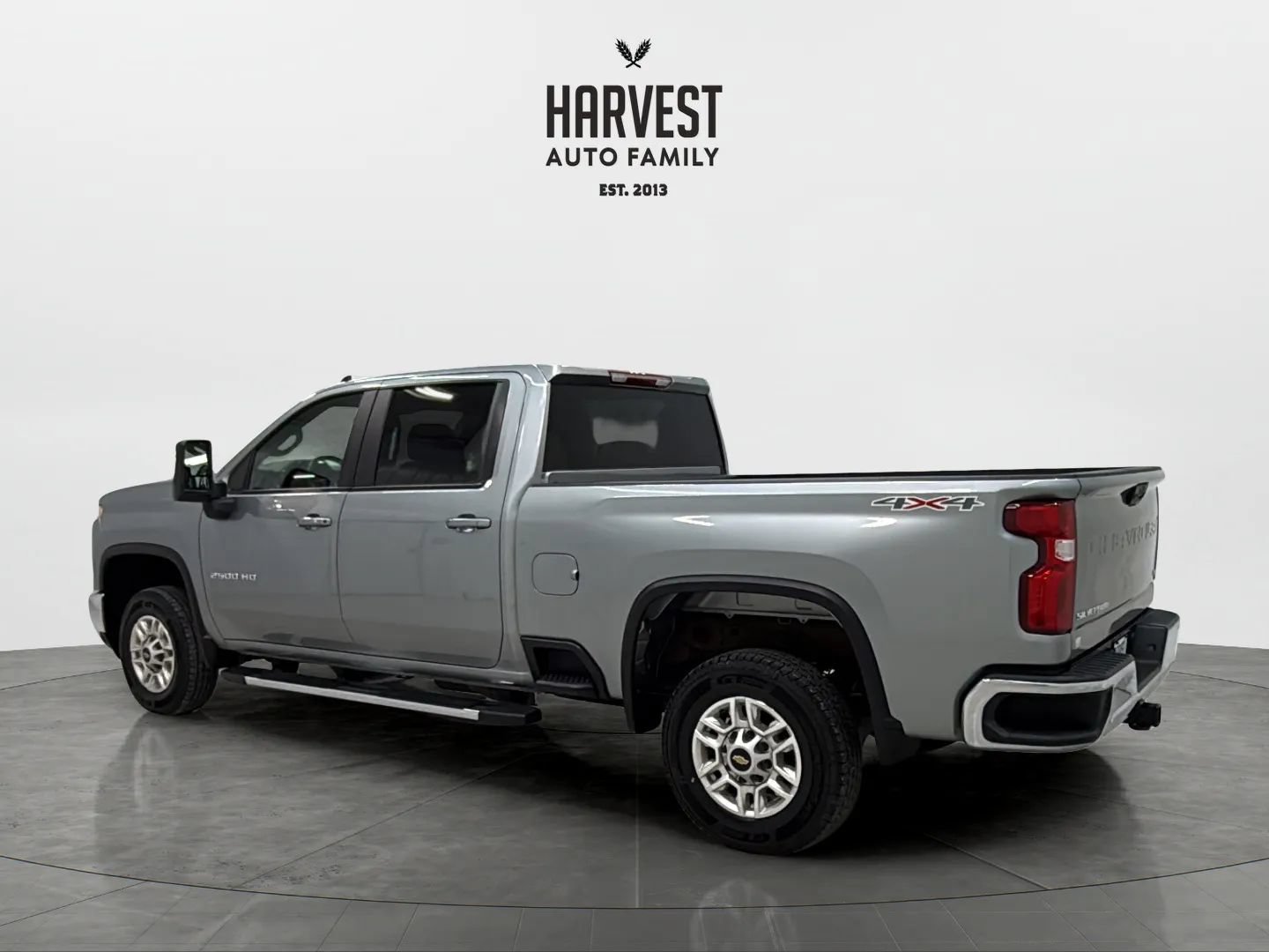 Used 2026 Chevrolet Silverado 2500 LT AWD/4WD image 3