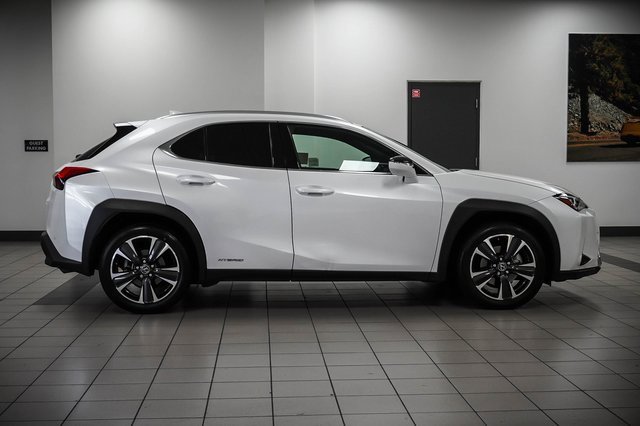 Certified 2021 Lexus UX 250h w/ Accessory Package (Z1) image 5