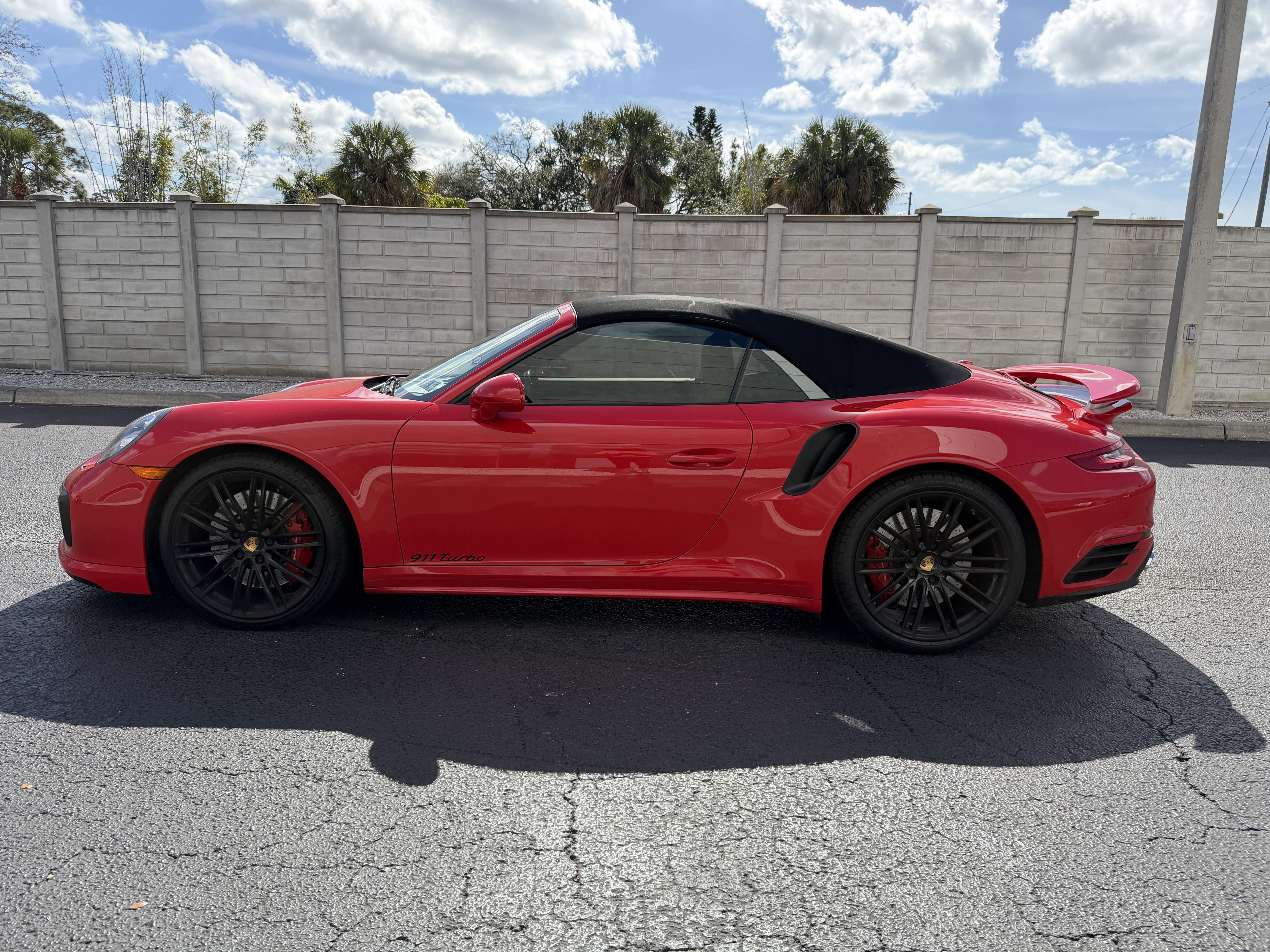 Certified 2017 Porsche 911 Turbo image 2